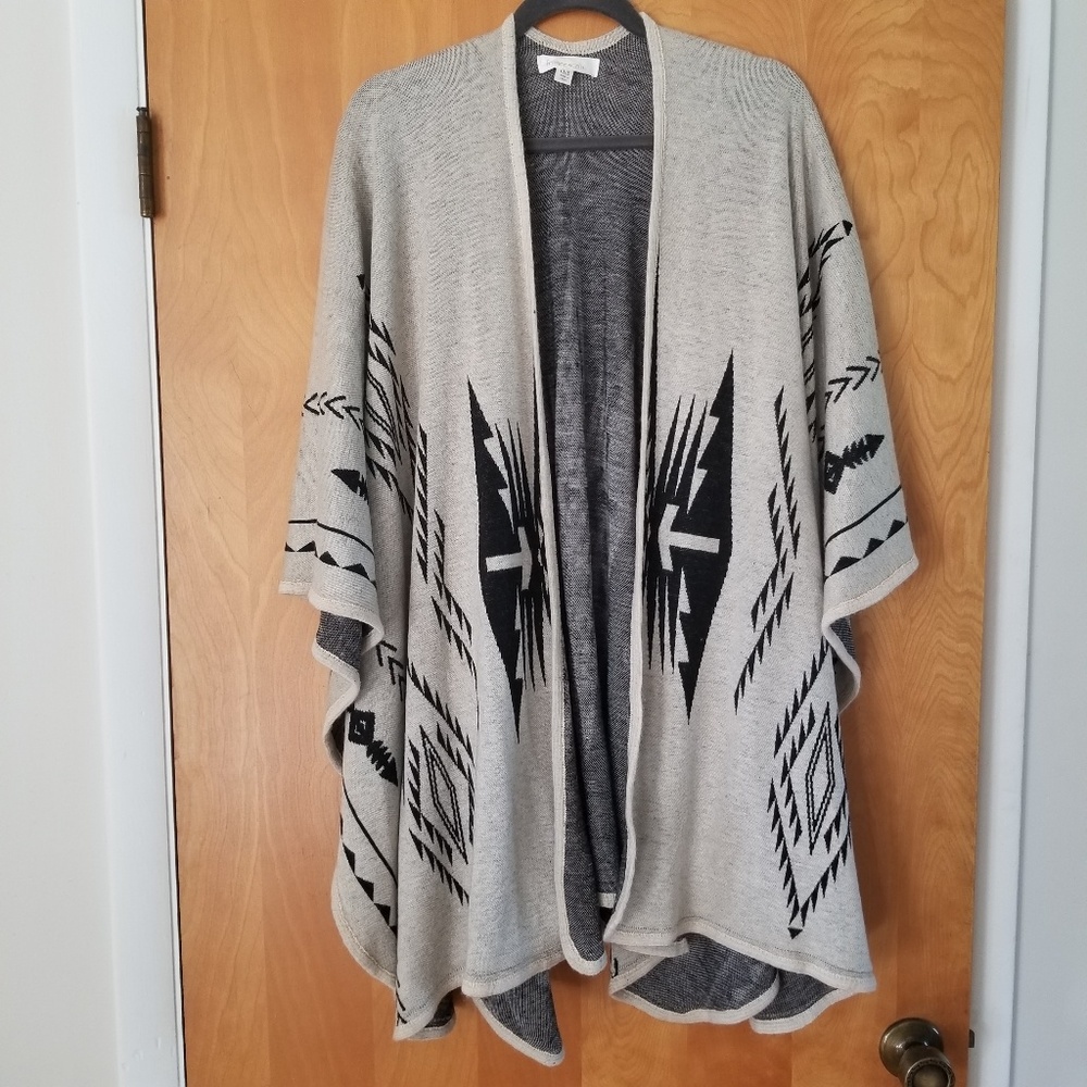 Geometric print Poncho o/s